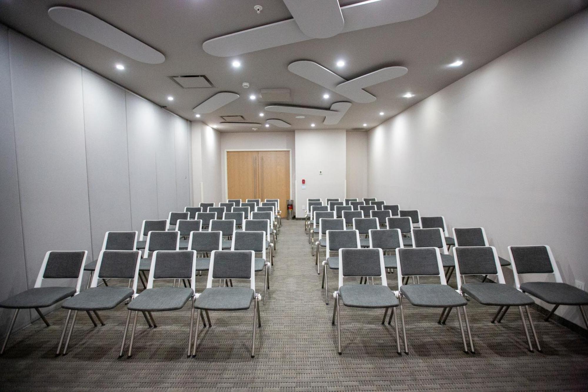 לאון Metria Hotel מראה חיצוני תמונה The lecture theatre