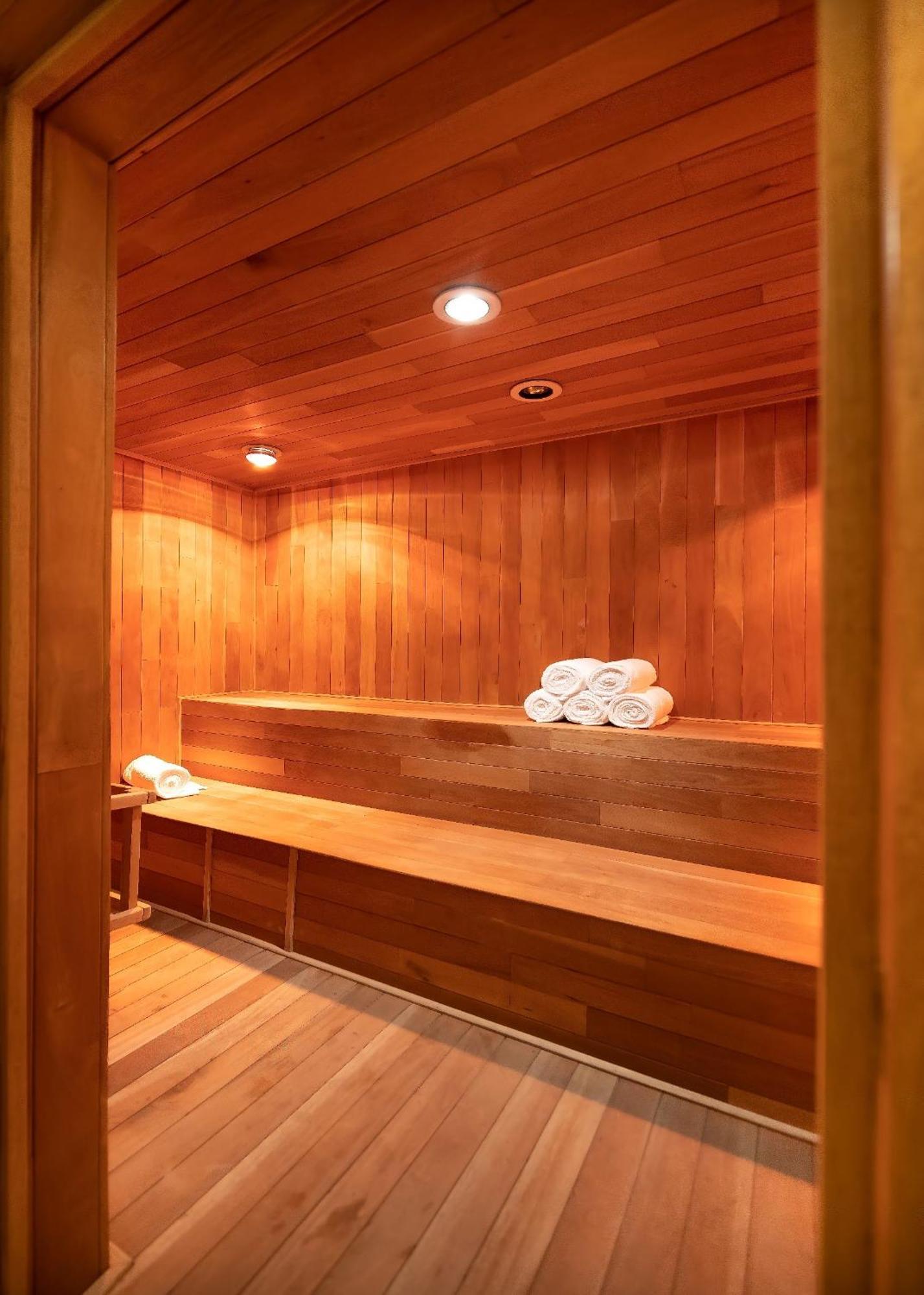 לאון Metria Hotel מראה חיצוני תמונה A modern Finnish sauna